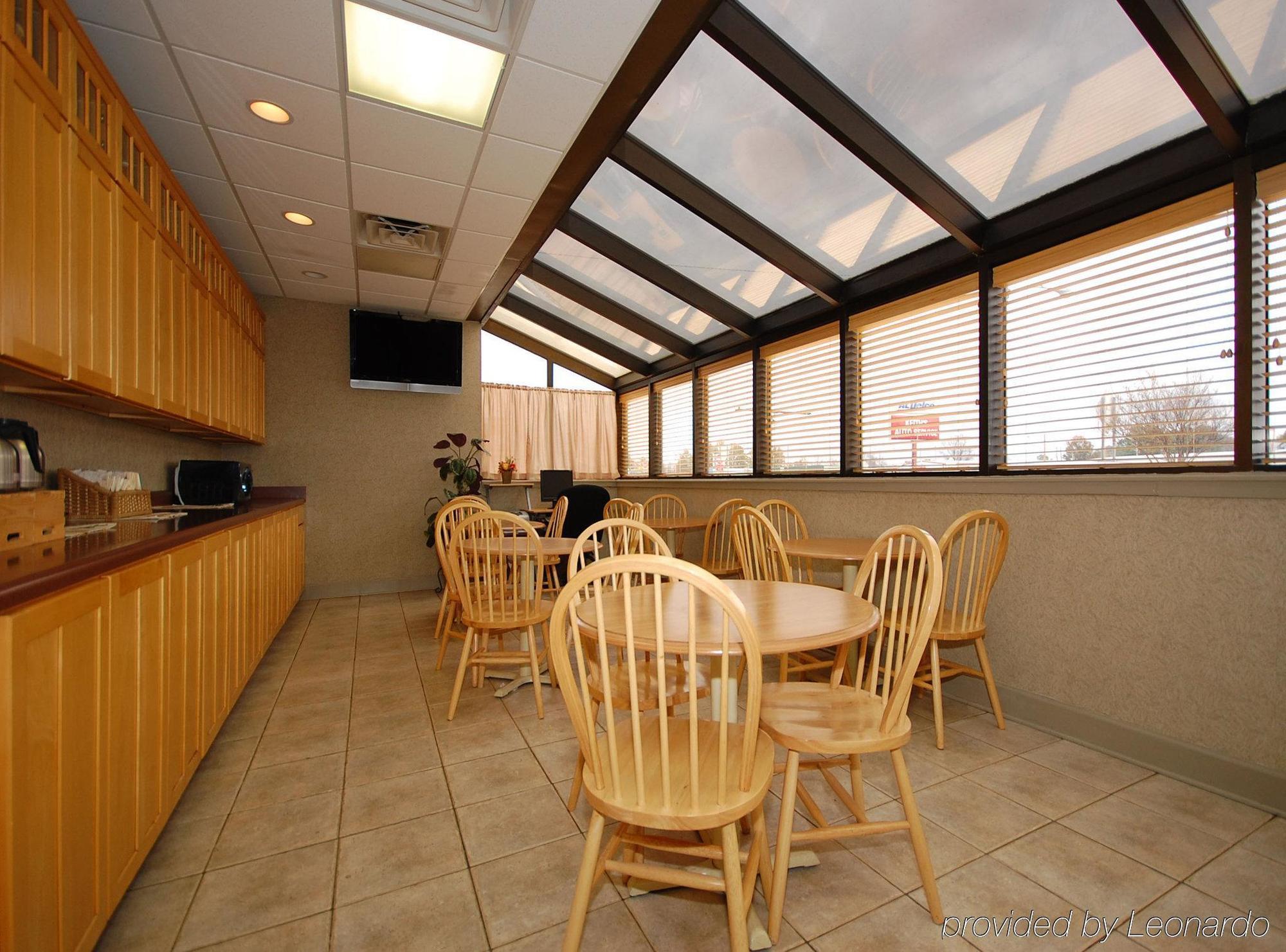 Motel 6 Marion Ar Restoran fotoğraf