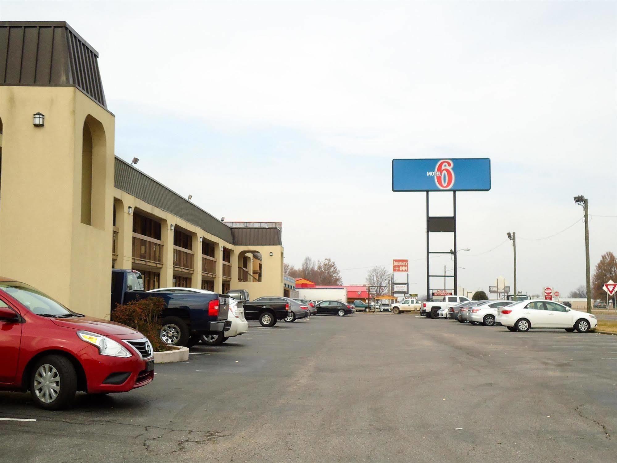 Motel 6 Marion Ar Dış mekan fotoğraf
